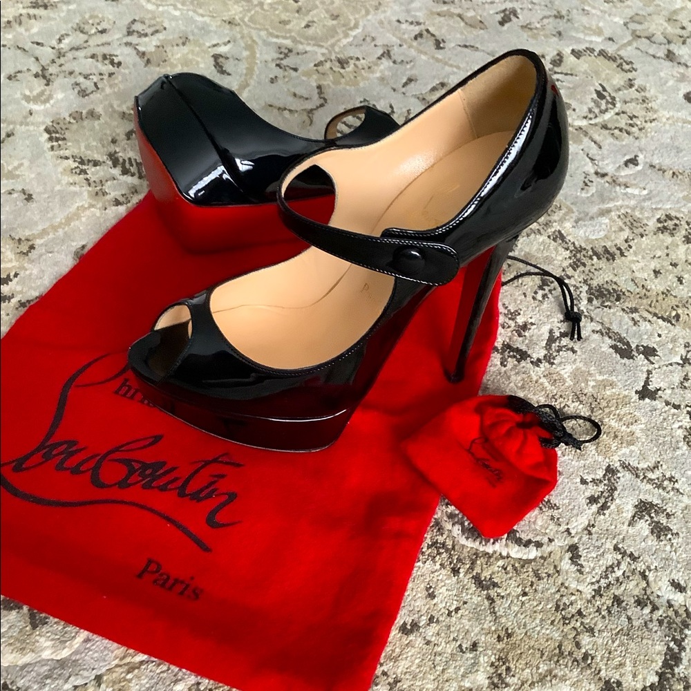 louboutin pumps platform